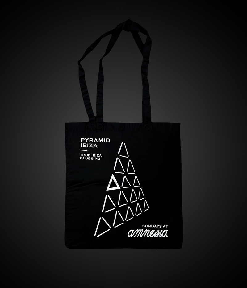 WHITE PYRAMID TOTE