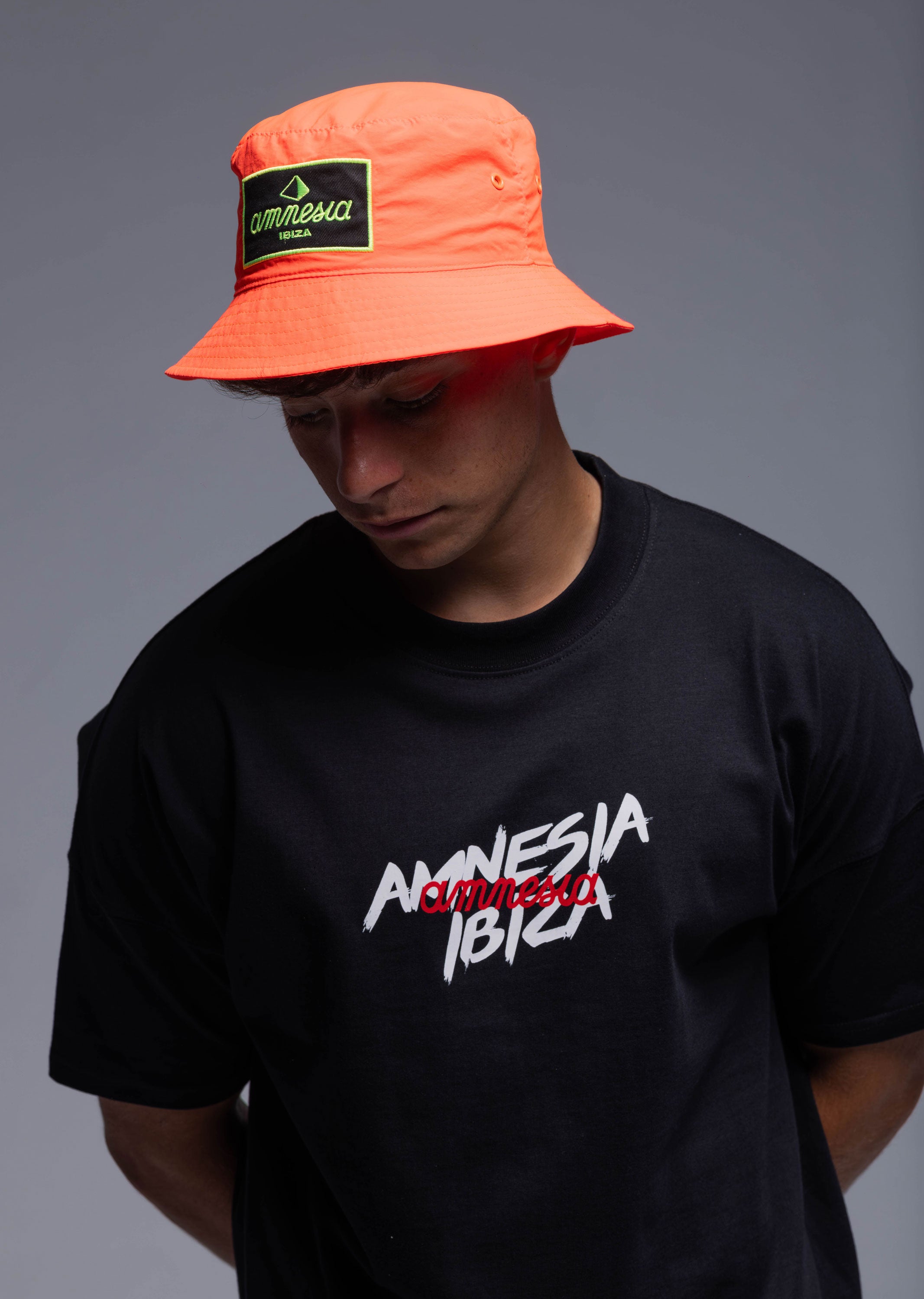 AMNESIA BUCKET HAT ORANGE