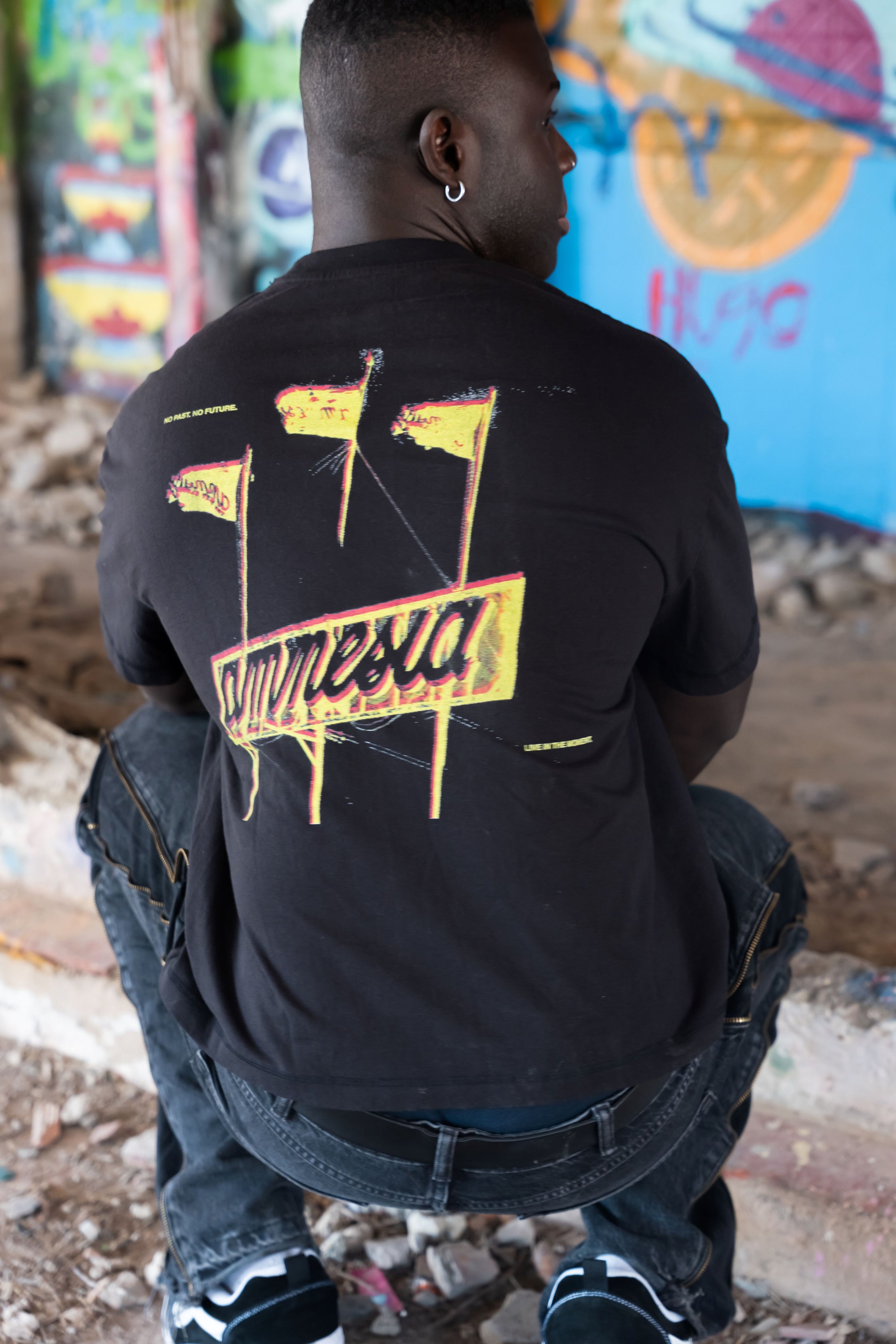AMNESIA ENTRANCE TO THE NIGHT T-SHIRT