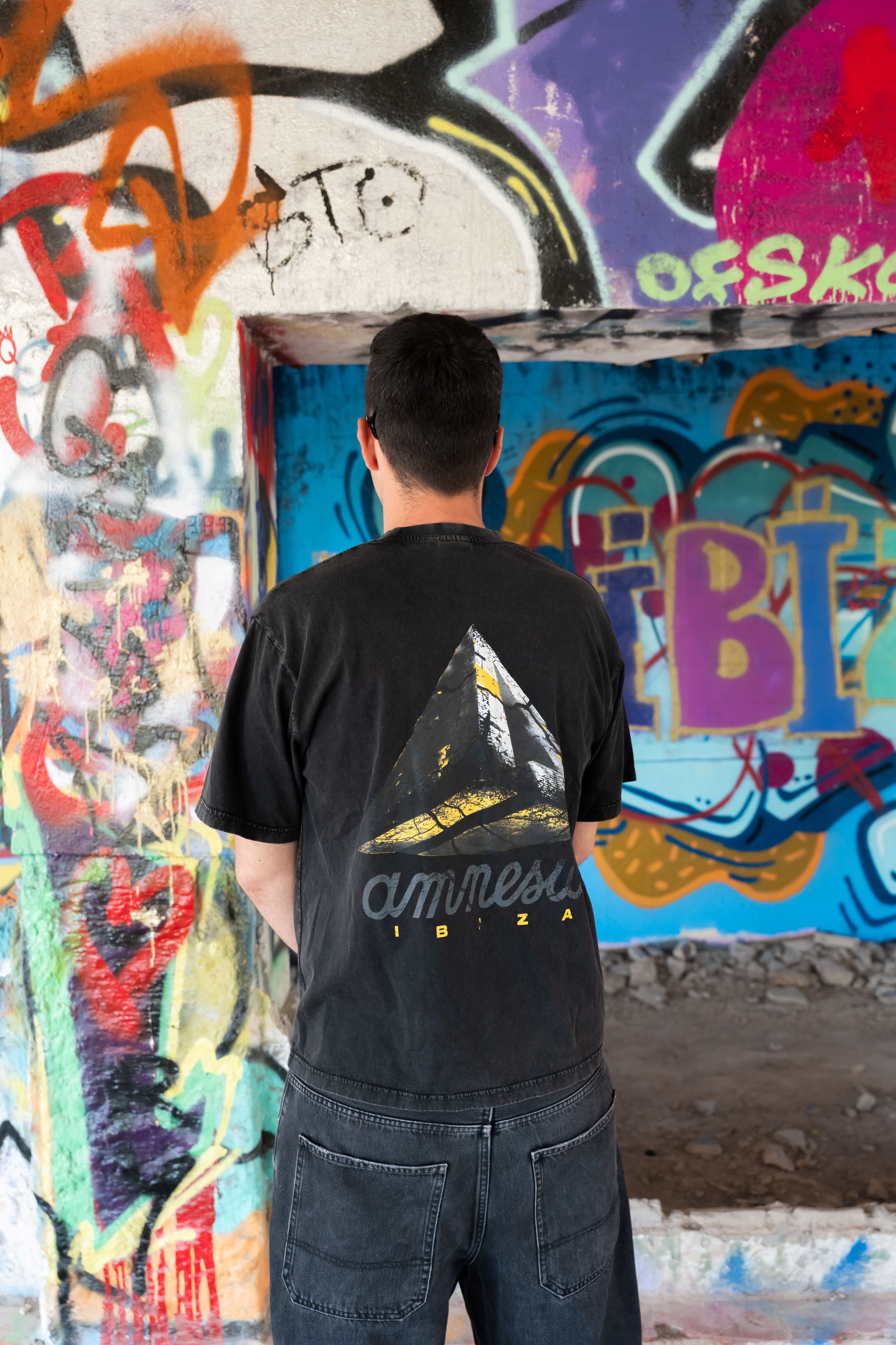 AMNESIA FUTURA T-SHIRT