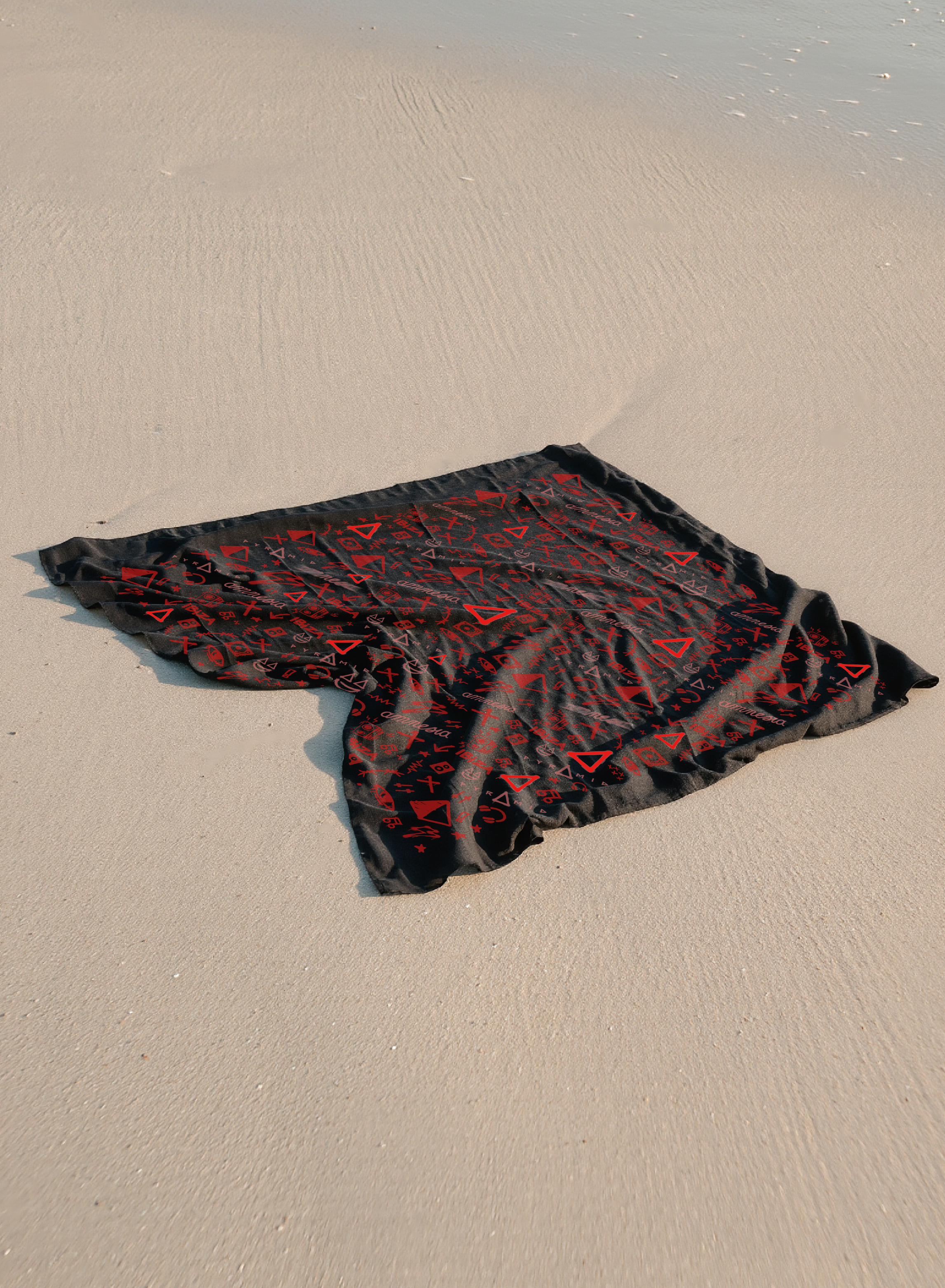 Pareo Pyramid at Amnesia ibiza Beach wrap