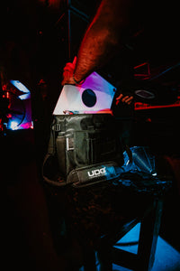 AMNESIA X UDG ULTIMATE COURIER BAG